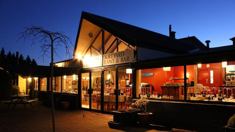 The Godley Hotel Lac Tekapo Extérieur photo