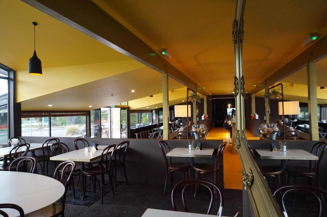 The Godley Hotel Lac Tekapo Extérieur photo