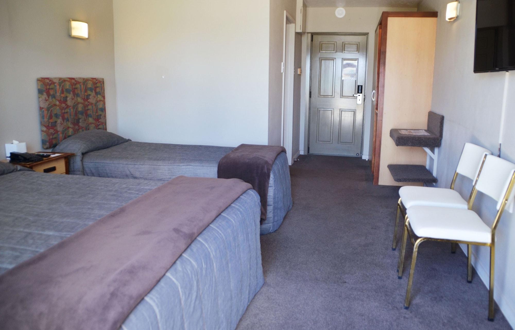The Godley Hotel Lac Tekapo Extérieur photo