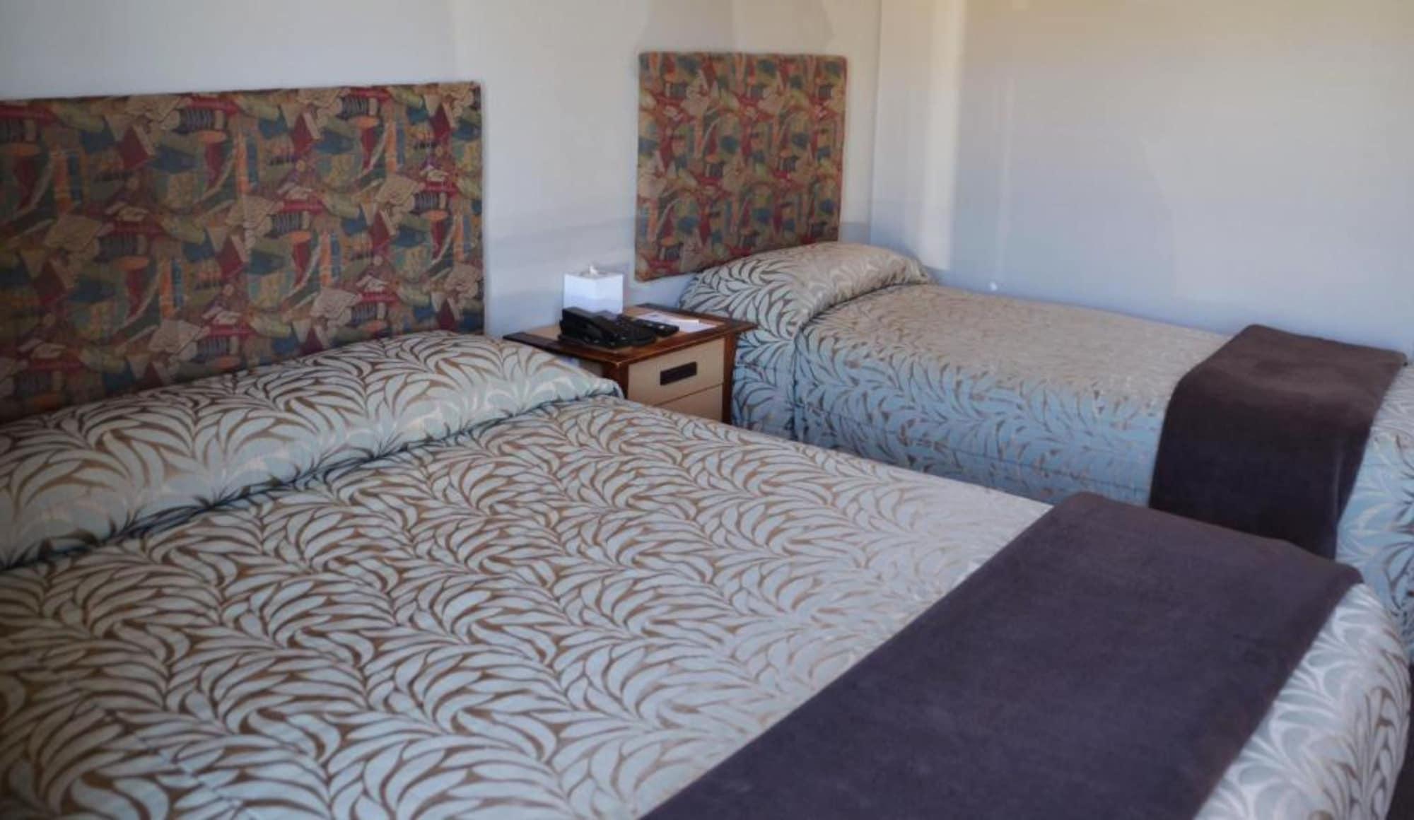 The Godley Hotel Lac Tekapo Extérieur photo