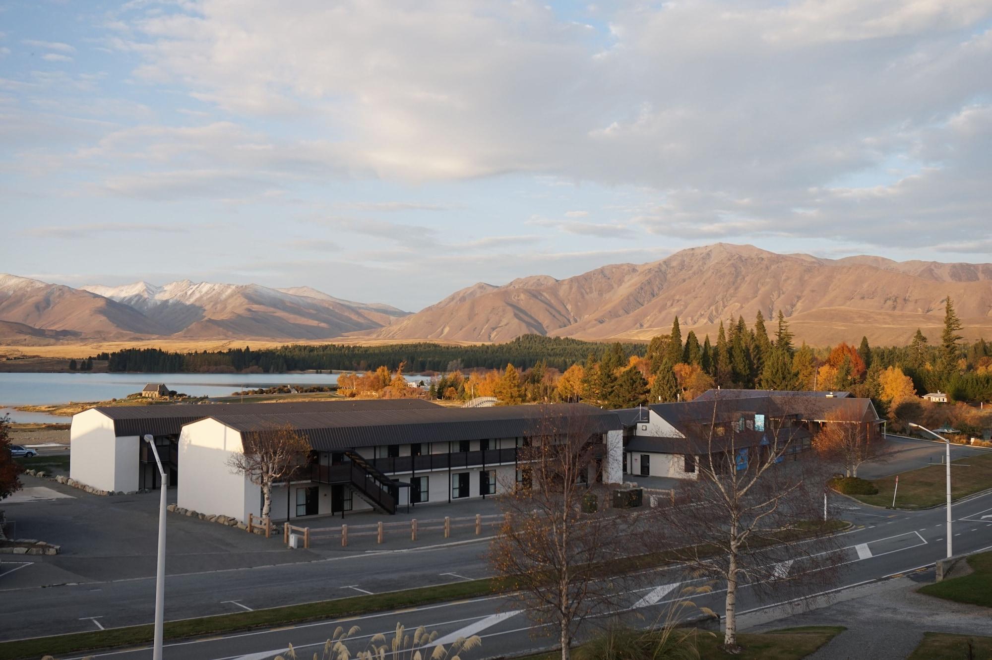 The Godley Hotel Lac Tekapo Extérieur photo